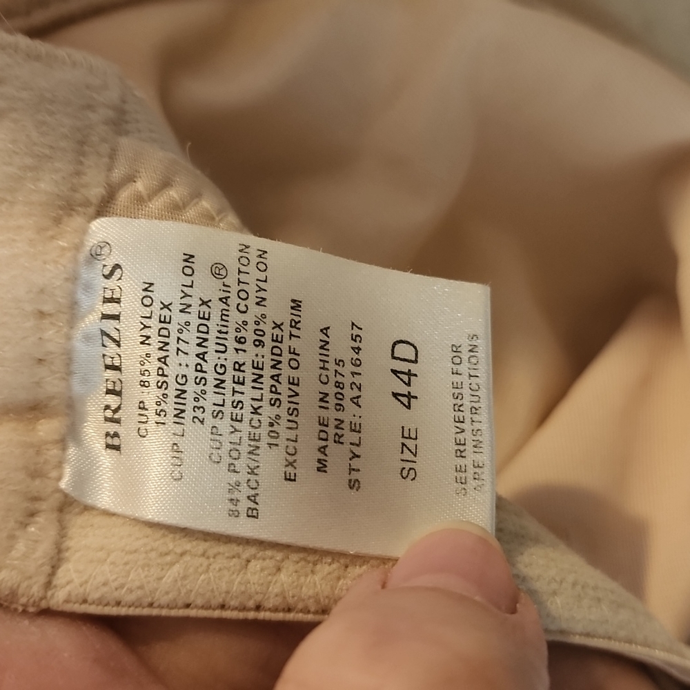 Breezies Beige Style A216457 Bra Size 44D - Picture 7 of 8